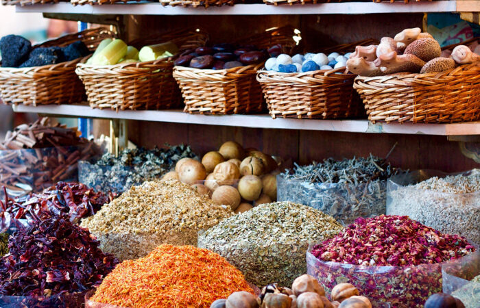 How to Choose the Right Walnut Supplier for B2B Wholesale in Europe