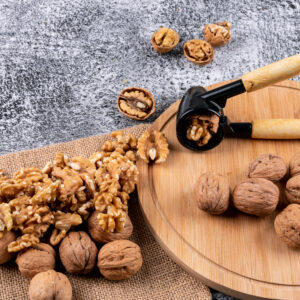 Walnut Kernels 1/4
